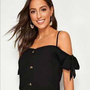 Cold shoulder top